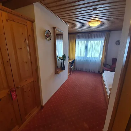 Landgasthof Brunnenwirt Zum Meenzer * Fischbachtal