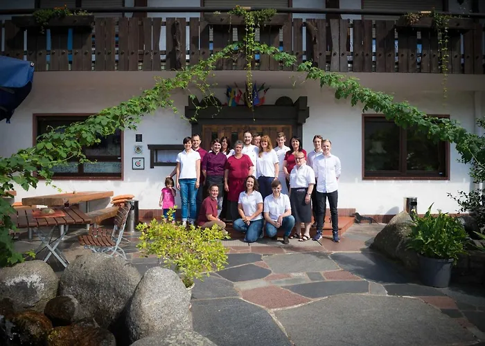 Мини-отель Landgasthof Brunnenwirt Zum Meenzer Fischbachtal