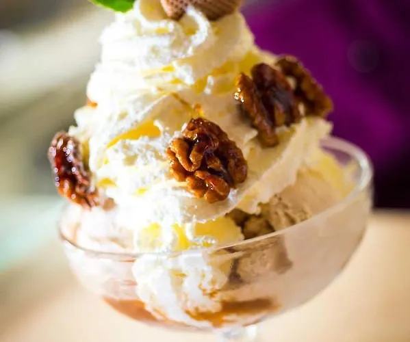 Landgasthof Brunnenwirt Zum Meenzer Мини-отель Fischbachtal