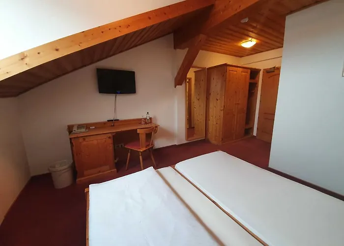 Landgasthof Brunnenwirt Zum Meenzer *