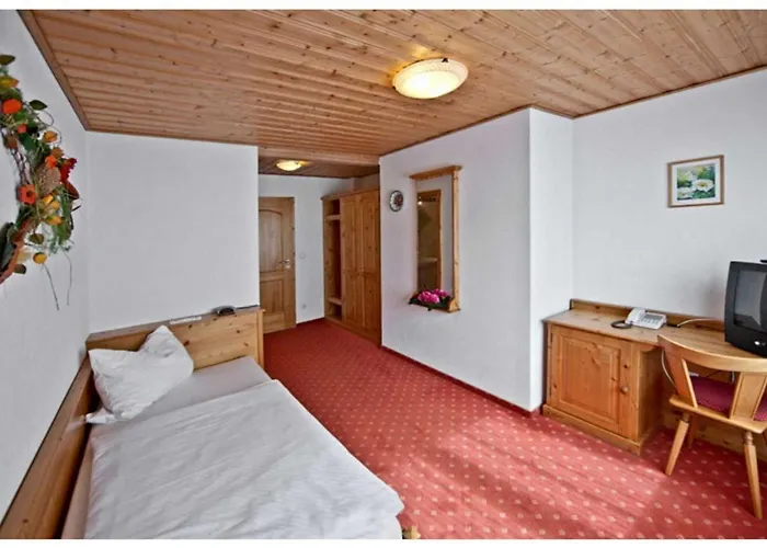 Landgasthof Brunnenwirt Zum Meenzer Мини-отель *